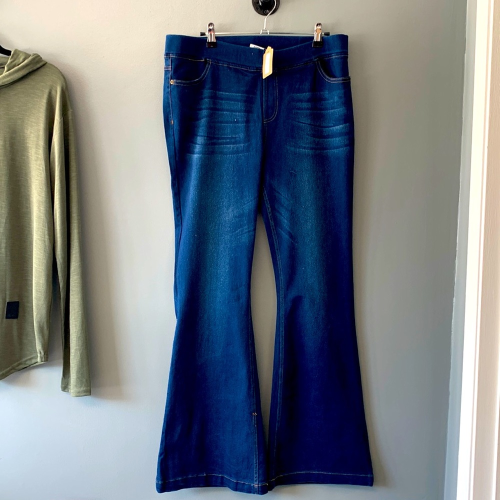 Plus size Flare Jeans - New with tags
